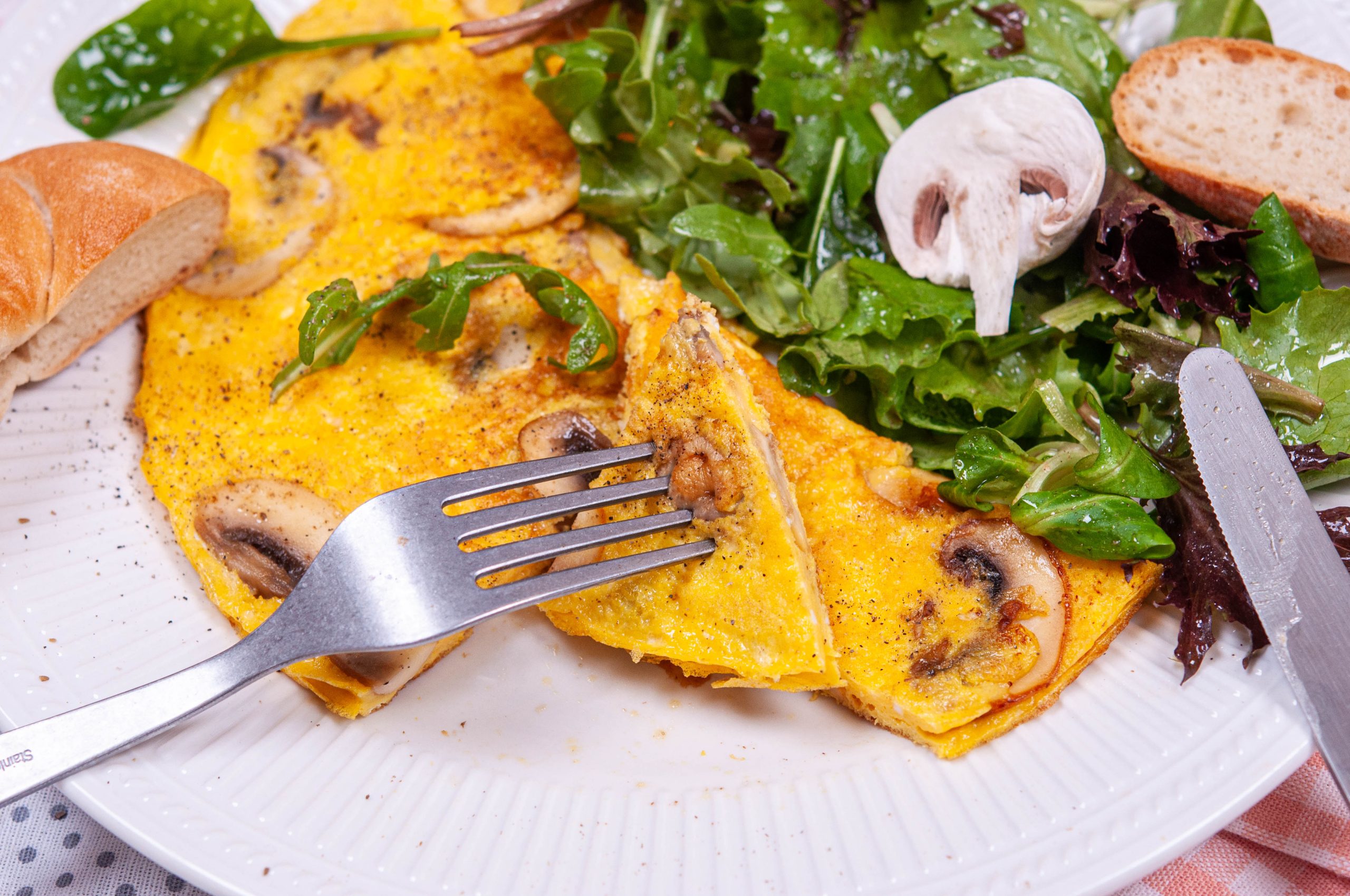 Лесен зеленчуков омлет за всяко време